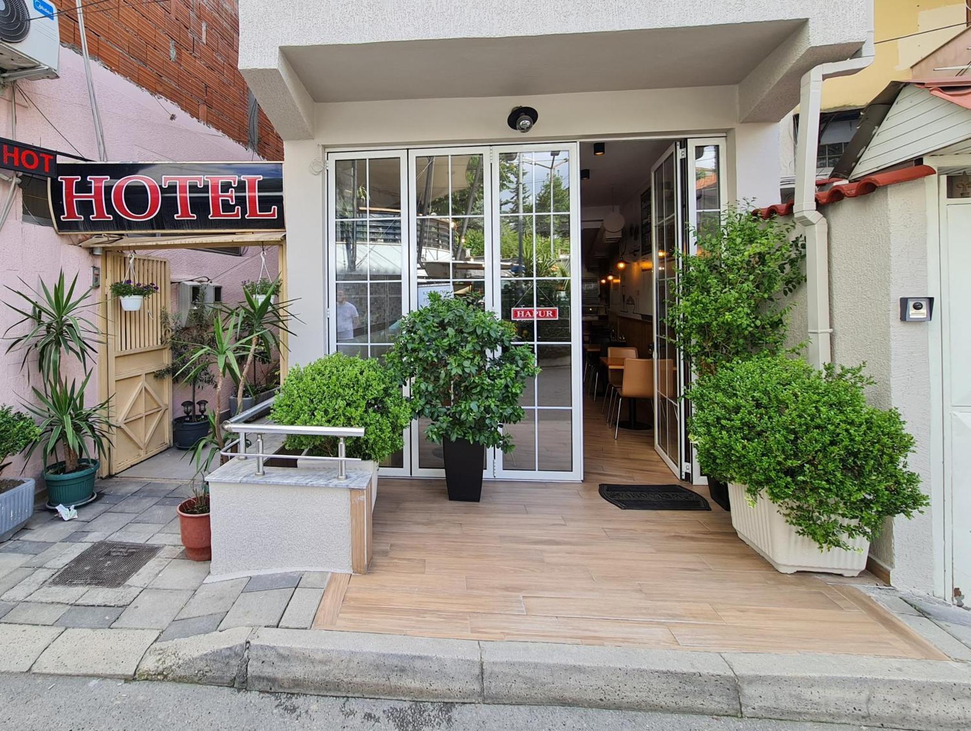 Hotel La Villa Τίρανα Εξωτερικό φωτογραφία