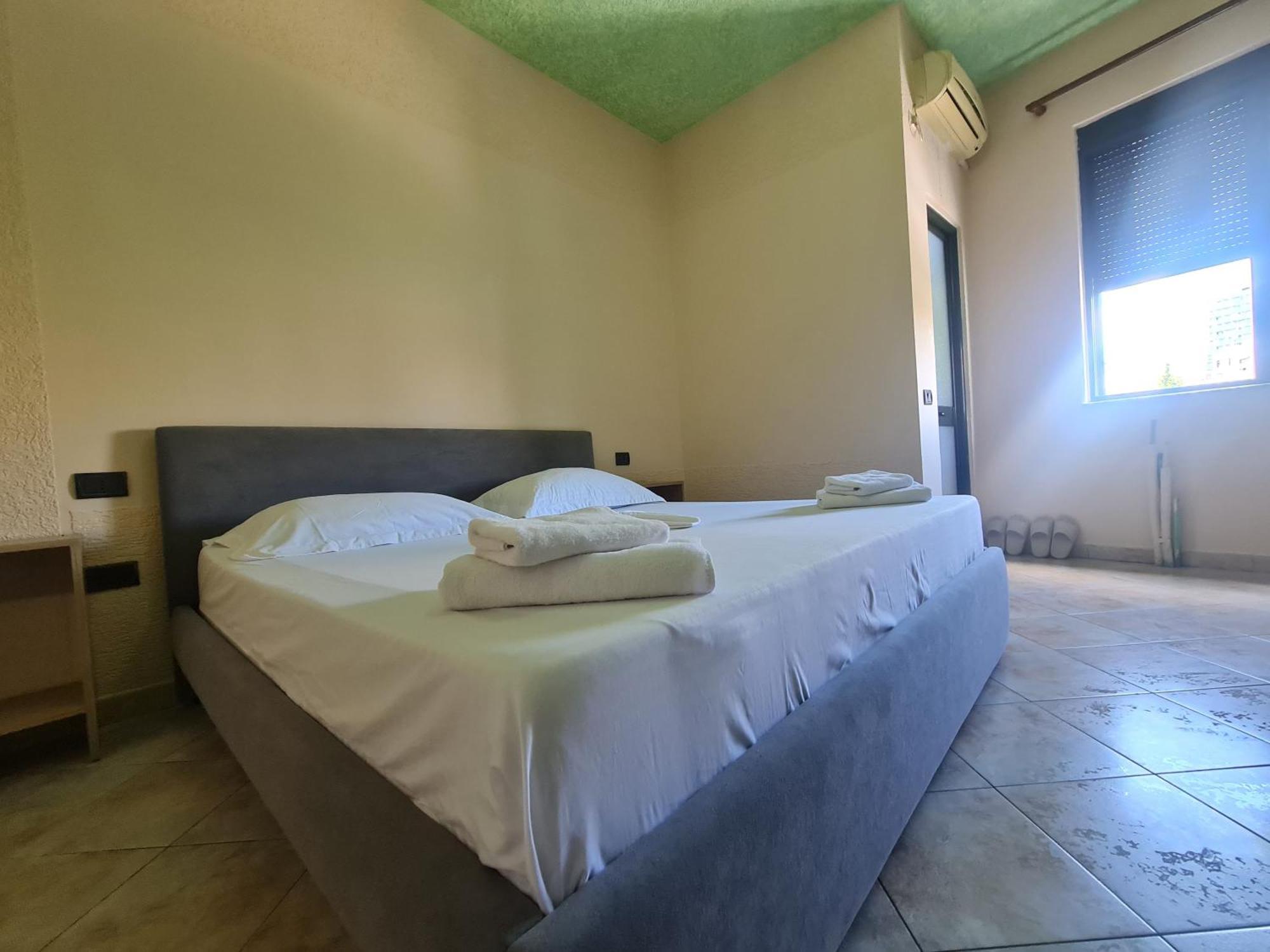 Hotel La Villa Τίρανα Εξωτερικό φωτογραφία