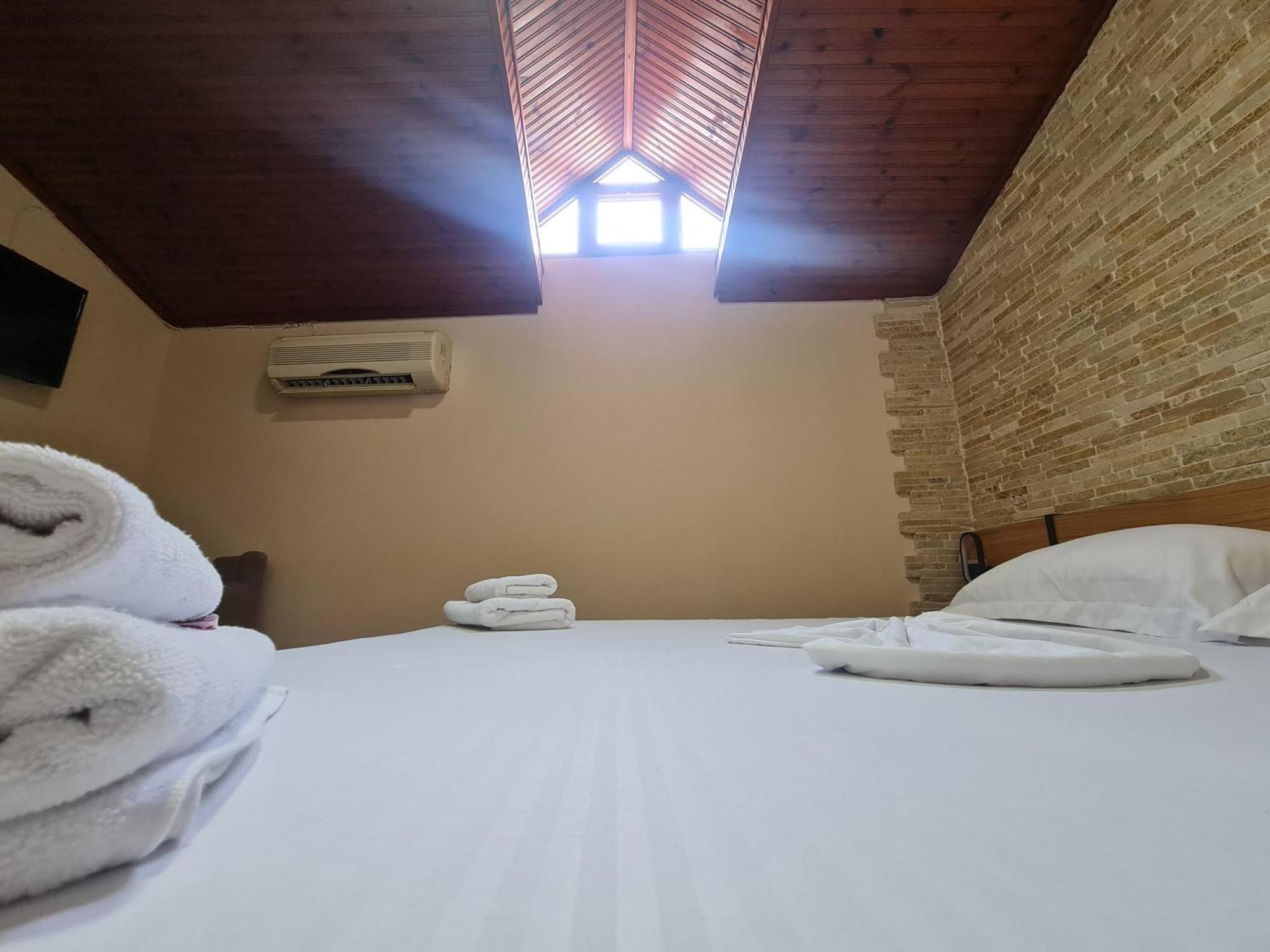 Hotel La Villa Τίρανα Εξωτερικό φωτογραφία